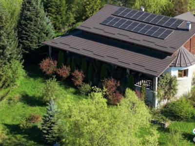 Refugiu Exclusivist Prahova Casa cu 5.2 ha, Panoramă Pârâu și Potențial Turistic