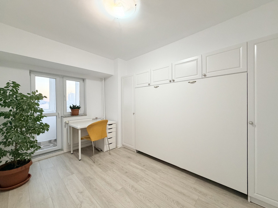 Apartament renovat recent  în Piața Alba Iulia 