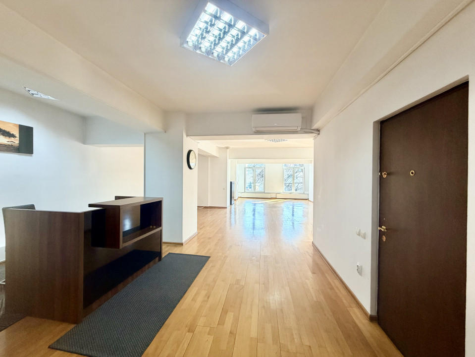 SPATIU BIROURI IN ZONA EROILOR - GROZAVESTI-Pod Cotroceni