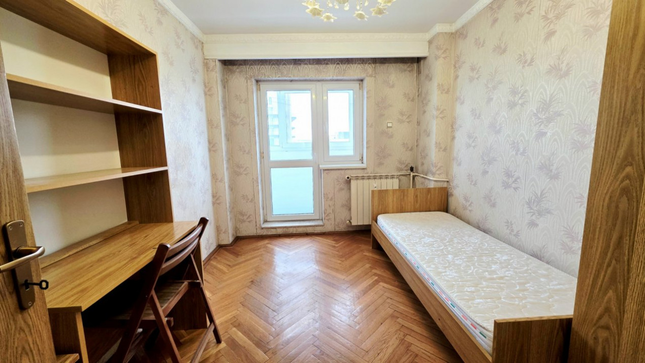 Cerere mare, oferta mica. Apartament 3 camere, Monitorul Oficial