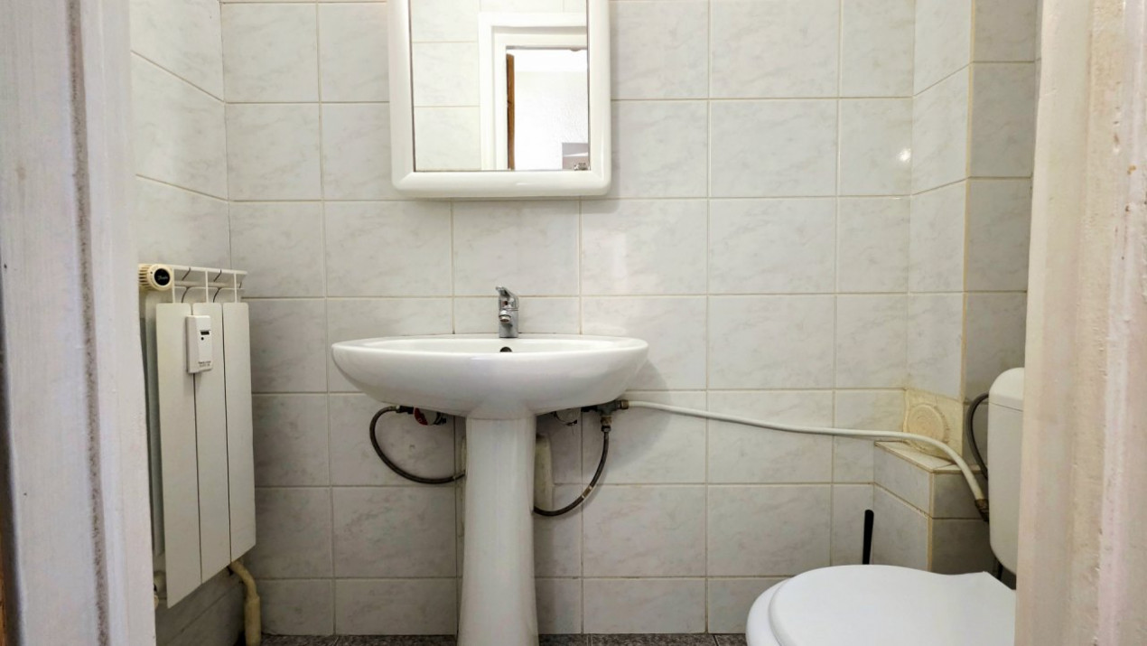 Cerere mare, oferta mica. Apartament 3 camere, Monitorul Oficial