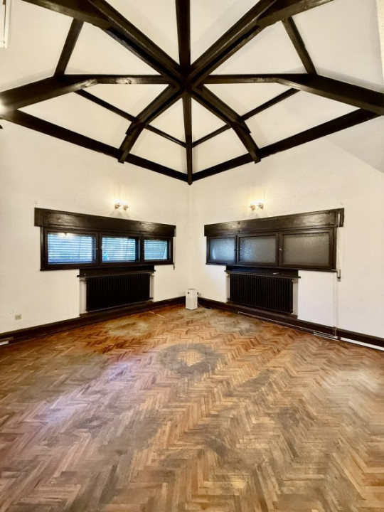 Vila mediteraneană la Grădina Icoanei