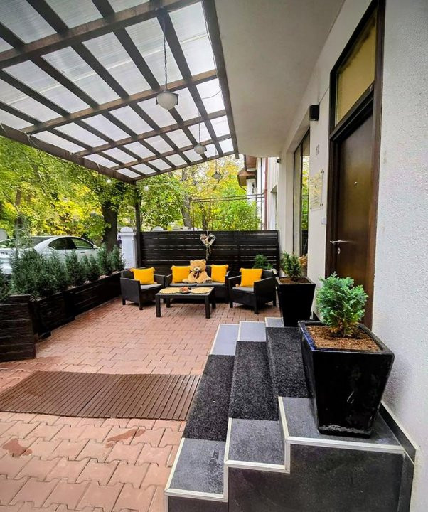 Cotroceni - Parcul Romniceanu -Vila P+2E+M - 6 camere - 200mp 