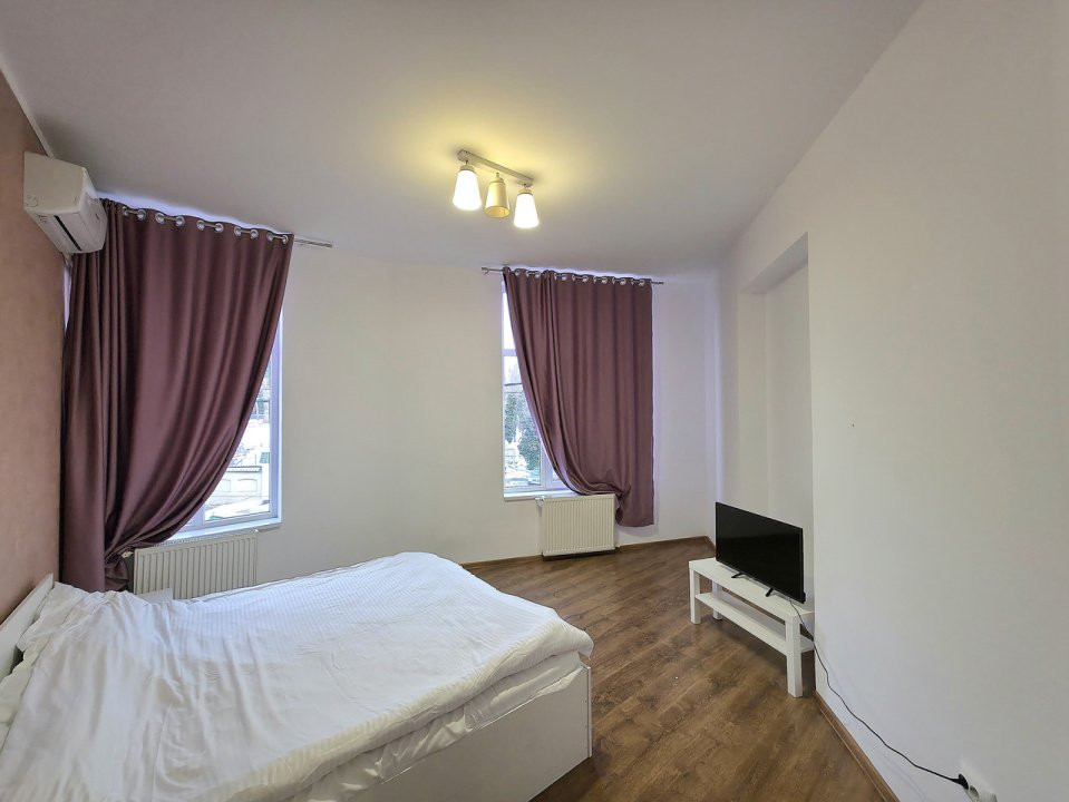 210 MP Etaj Vila • 6 Camere • Unirii • Regina Maria • Acces Propriu 