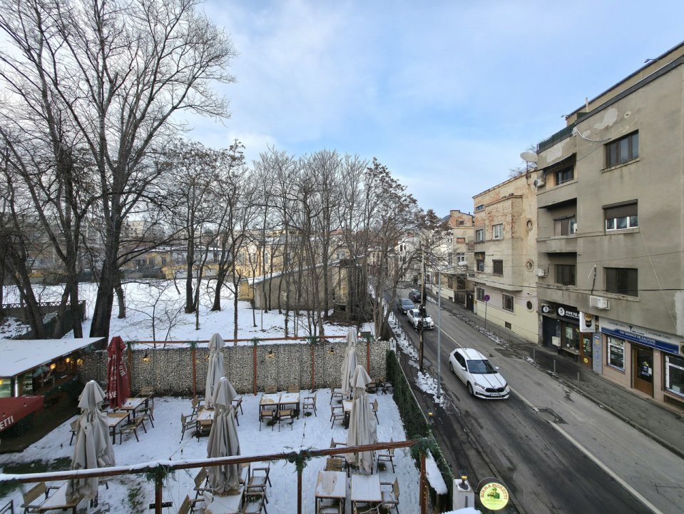 210 MP Etaj Vila • 6 Camere • Unirii • Regina Maria • Acces Propriu 