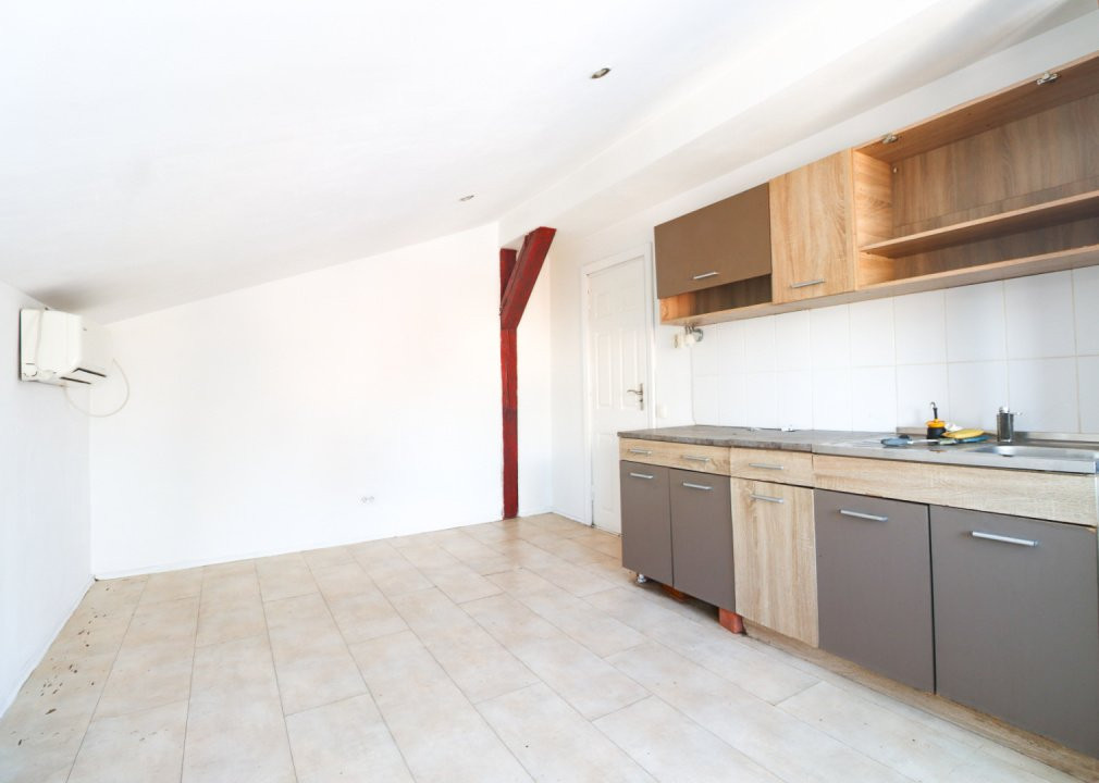 Casă  individuala de vânzare - 14 camere - Obor - Doamna Ghica