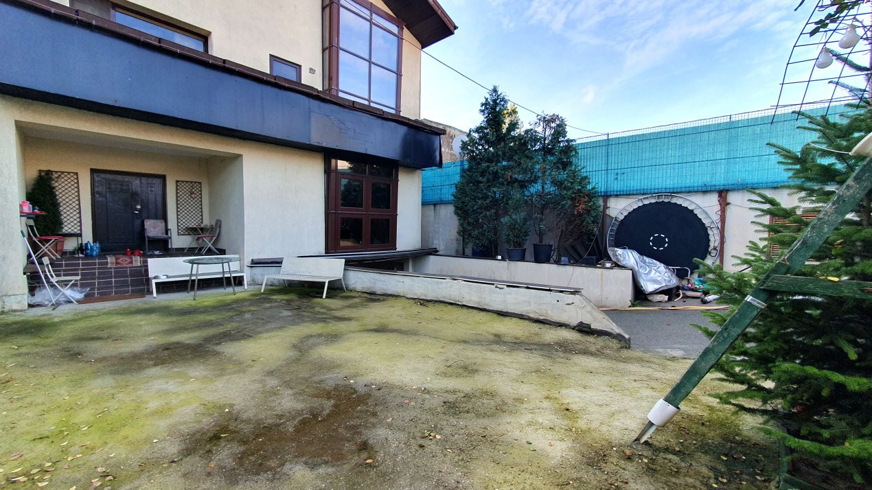 Casa de VANZARE in sector 5 Str. Antiaeriana resedinta sau after school