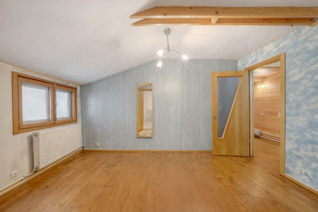 VIILOR - ECHINOCTIULUI, CASA 211 MP UTILI, LOT 460 MP!