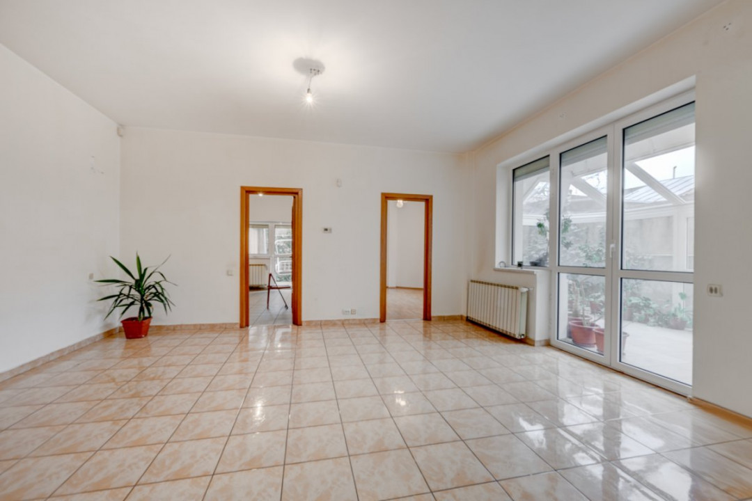 Vila de vanzare Domenii-Ion Mihalache