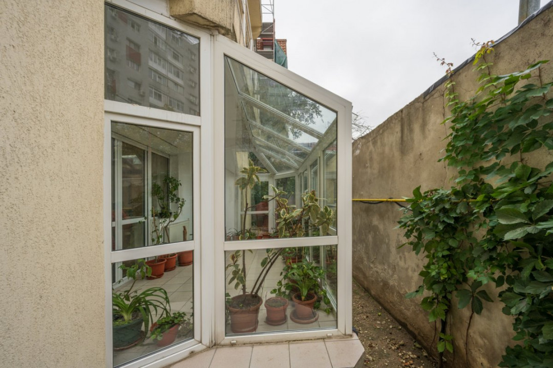 Vila de vanzare Domenii-Ion Mihalache