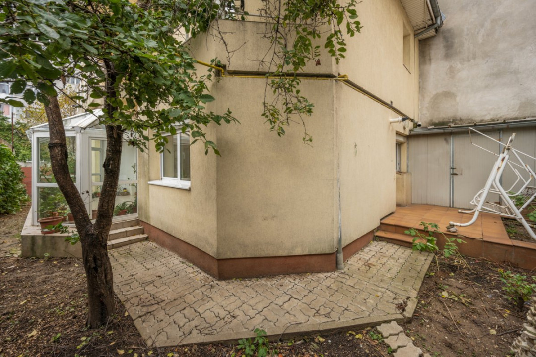 Vila de vanzare Domenii-Ion Mihalache