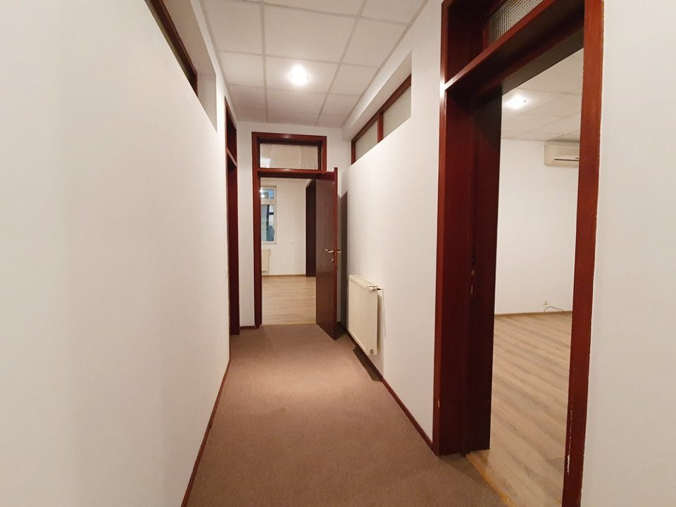 Calea Calarasilor, Hala Traian, Vanzare Birouri, S+1+2+T, 353mp