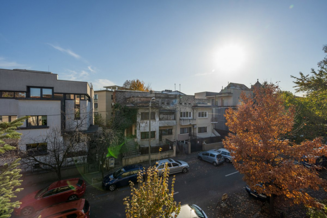 COTROCENI - ANA DAVILA, APARTAMENT IN VILA 120 MP, ETAJ 2!