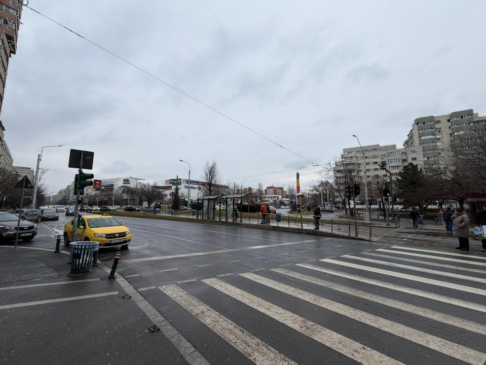 Spatiu Comercial cu Vad - Mega Mall - Sos Pantelimon