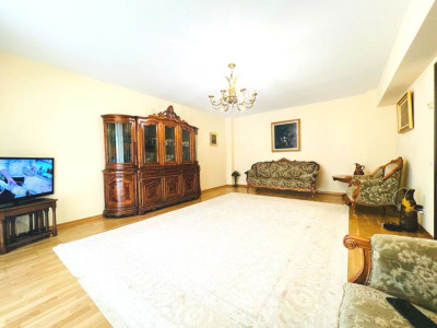 Apartament  Central,  Spatios (120mp),zona Decebal-Calarasilor-Piata Muncii