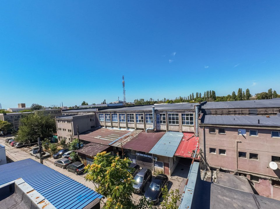 Spațiu industrial  – 3.540 mp utili, birouri 600 mp, randament în <10 ani!