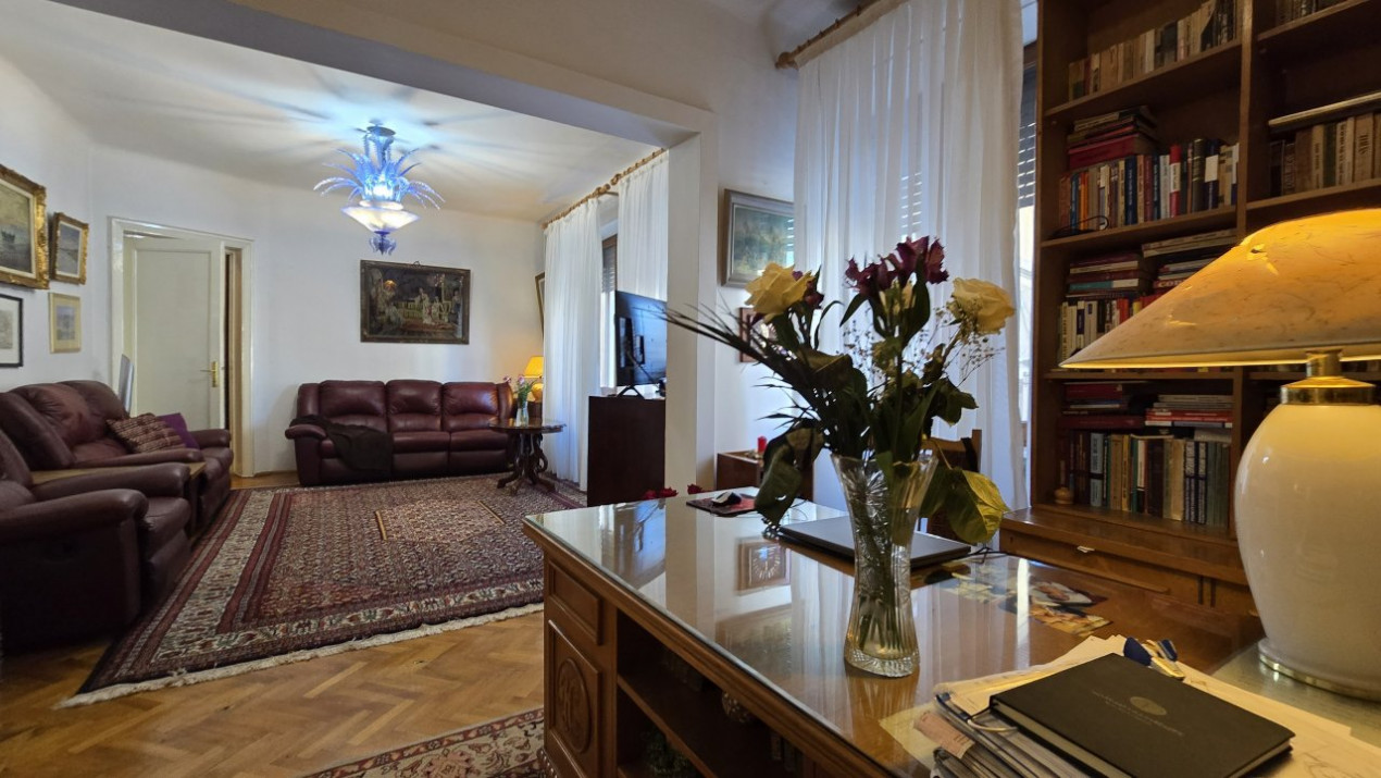 PARTER înalt în imobil ART DECO - PIAȚA SPANIEI