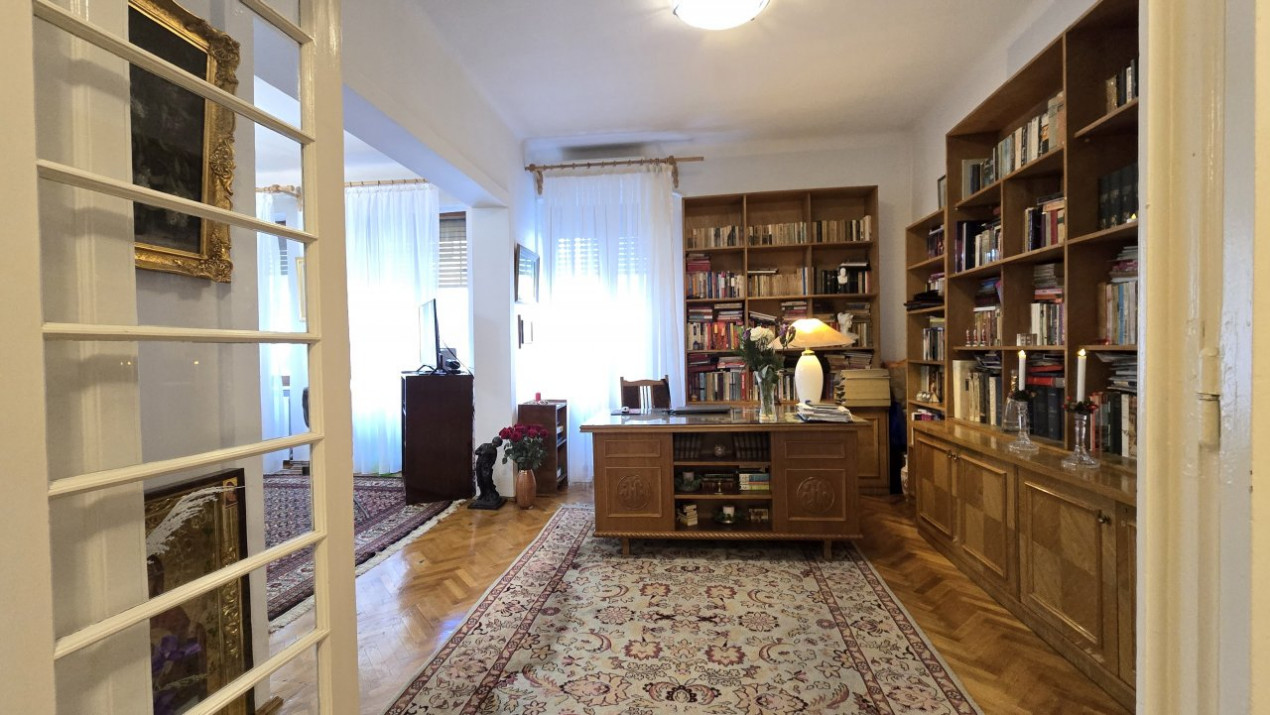 PARTER înalt în imobil ART DECO - PIAȚA SPANIEI