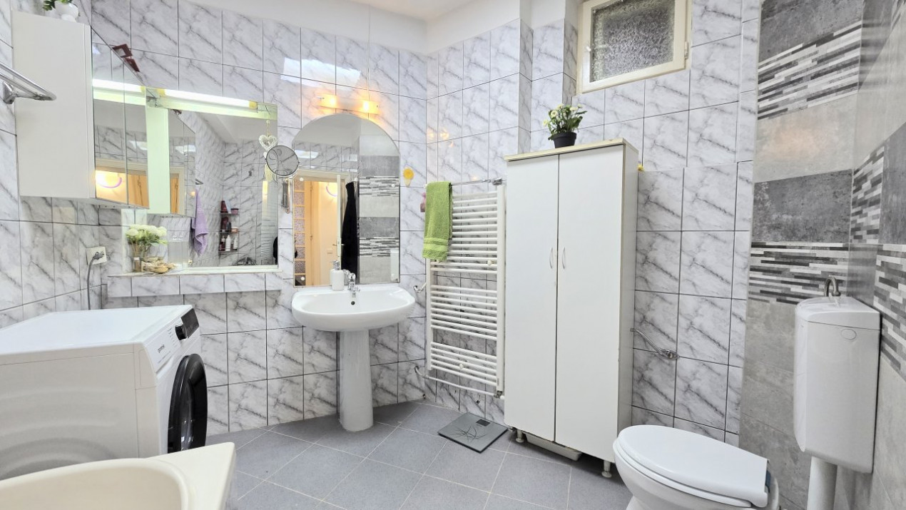 PARTER înalt în imobil ART DECO - PIAȚA SPANIEI