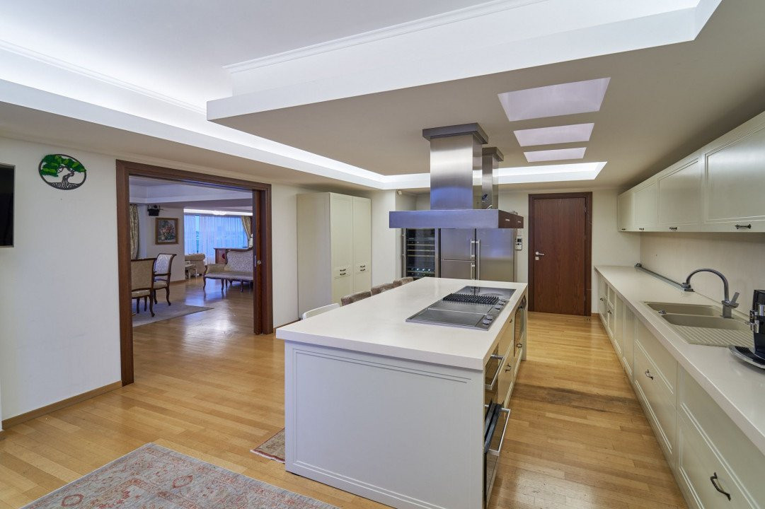 Penthouse exclusivist I Cinema, jacuzzi, terase I Upground 