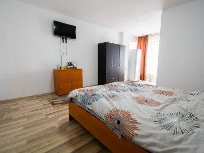 Auchan-Vitan Garsoniera 30 mp,mobilata si utilata,etaj 8/10