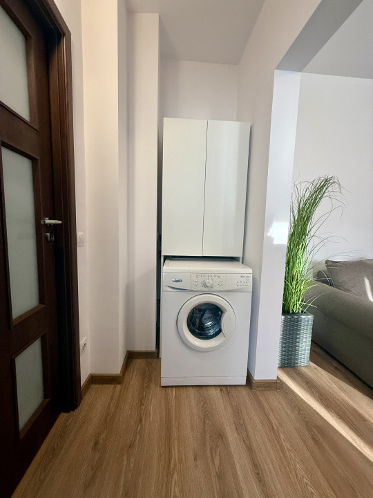 Apartament 2 camere de închiriat zona Pajura 