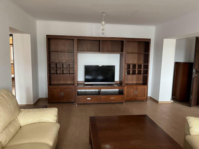 Apartament 3 camere 80 mp utili, 3 balcoane, renovat | Piața Regina Maria