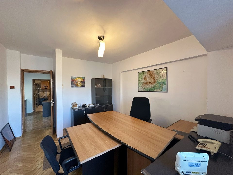 3 camere Piața Unirii | vedere deschisă către Dâmbovița | 2 băi | 3 balcoane