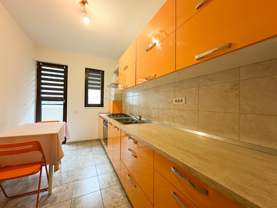 Apartament cu 3 camere | Decomandat | 2 Bai | 2 Balcoane | Loc de Parcare