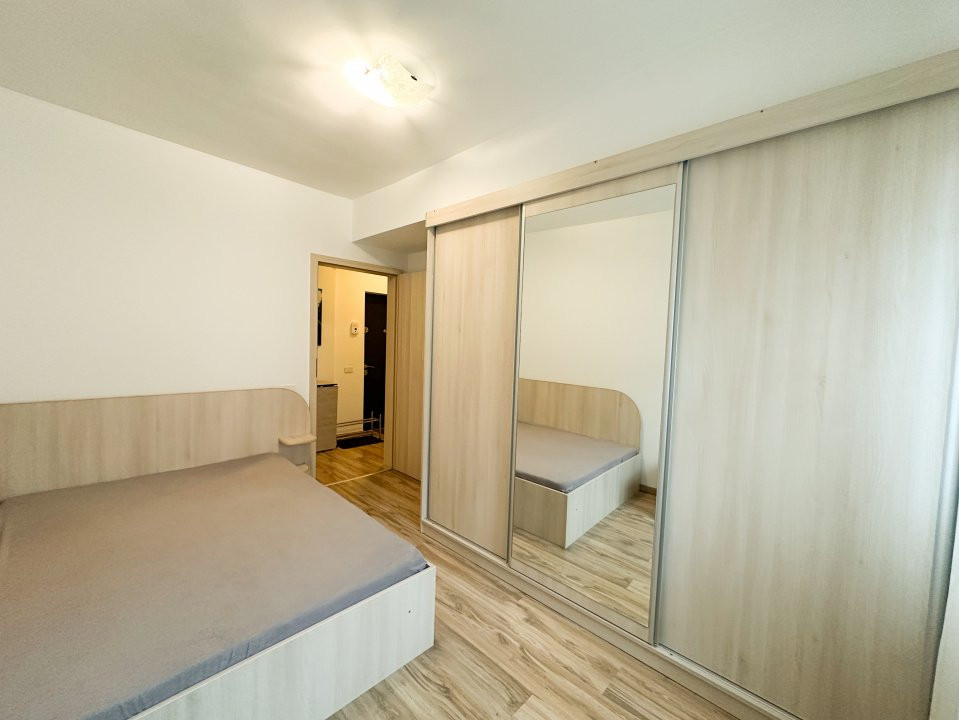 Apartament cu 3 camere | Decomandat | 2 Bai | 2 Balcoane | Loc de Parcare