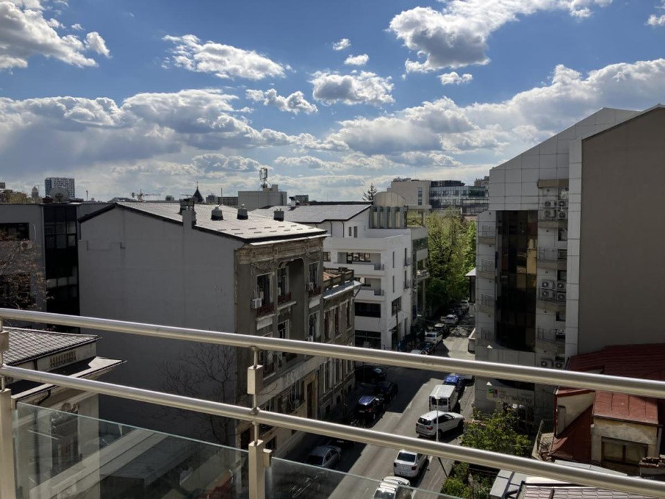 Apartament 3 camere, bloc nou Romana-Dorobanti + Parcare