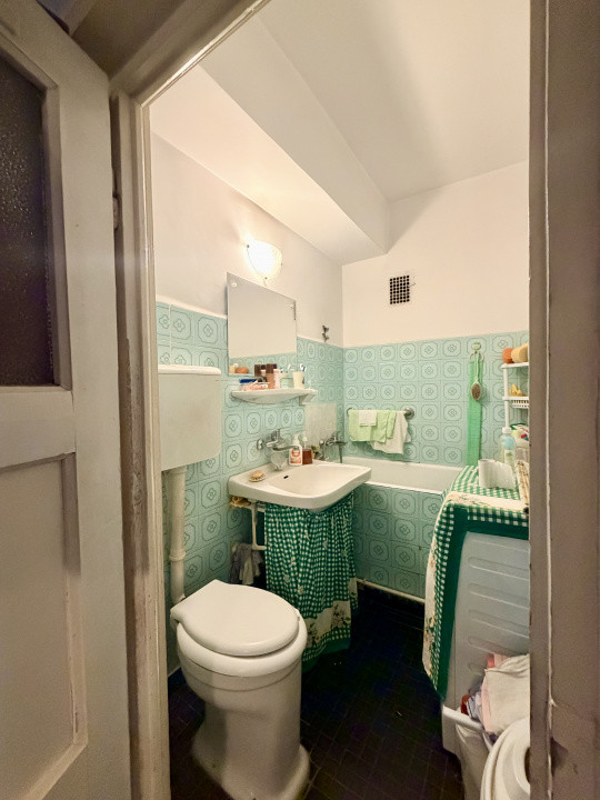 Apartament 2 camere Kogalniceanu-Cismigiu ideal investitie