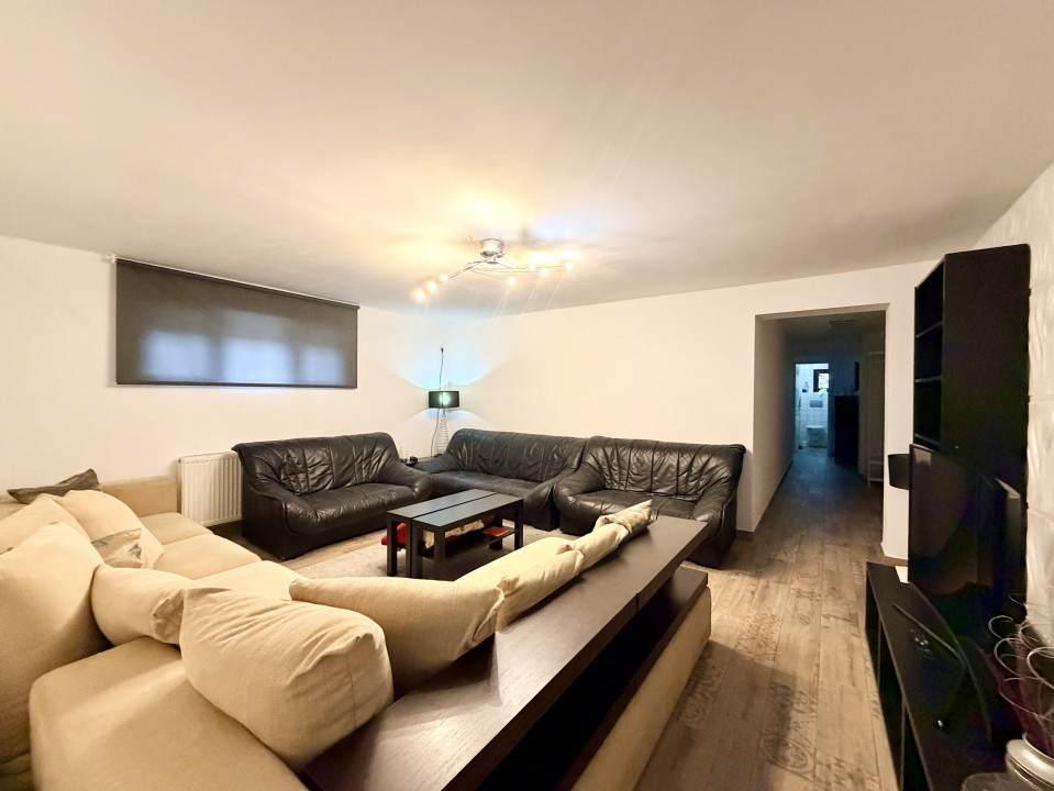 Apartament cu 4 camere-rezidențial sau Comercial-Birouri