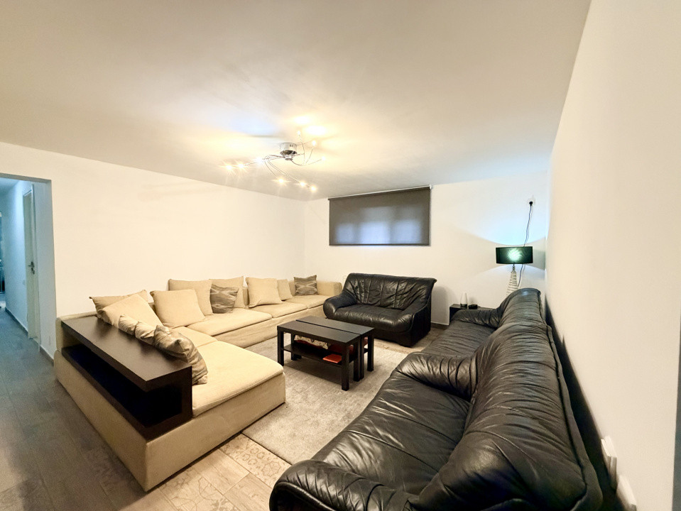 Apartament cu 4 camere-rezidențial sau Comercial-Birouri