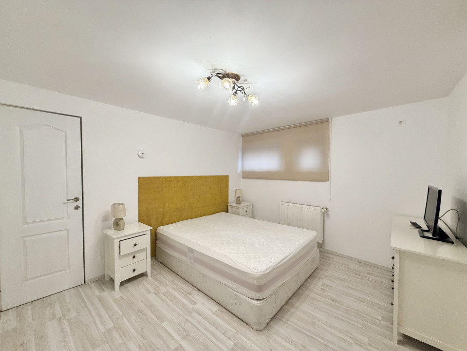 Apartament cu 4 camere-rezidențial sau Comercial-Birouri