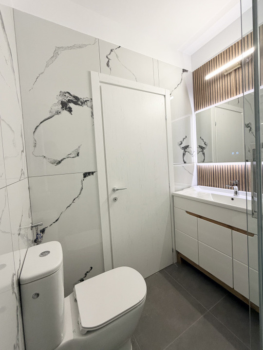 Studio proaspăt renovat în zona 1 Decembrie-Trapezului