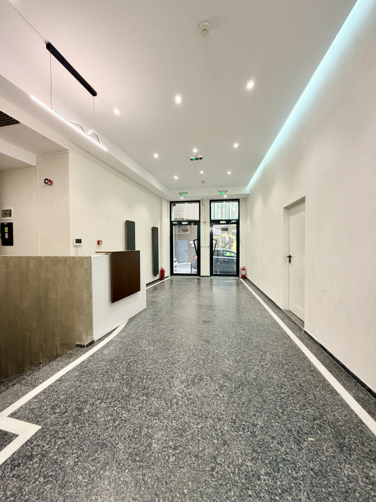 Spații de birouri premium de închiriat Universitate– Punctul Zero, București