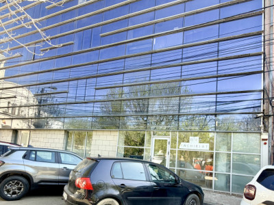 Spatiu comercial Piata Muncii-Registrul Comertului- Fostul OTP Bank