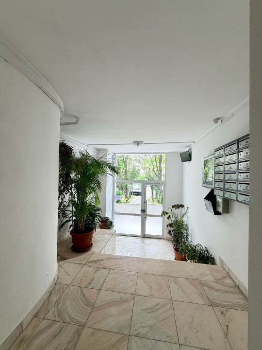 Apartament cu 3 camere Burebista-Alba Iulia, Parter, vedere mixta