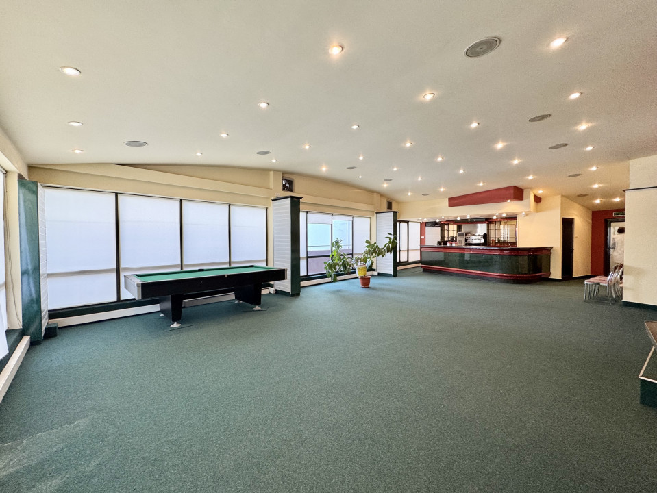 Cladire stradala, Ideala sediu, Clinica, Birouri, Showroom