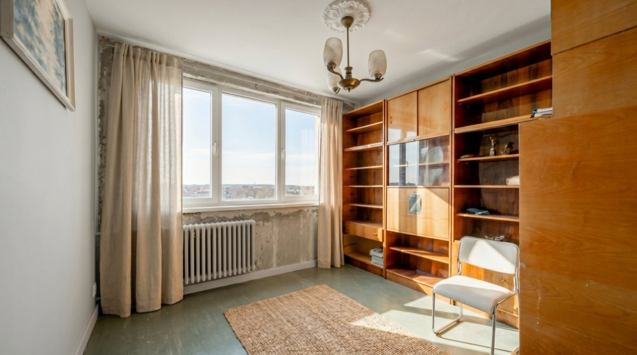 Apusului-Lacul Zanoaga nr.33-61 mp-4 camere-vedere mixta