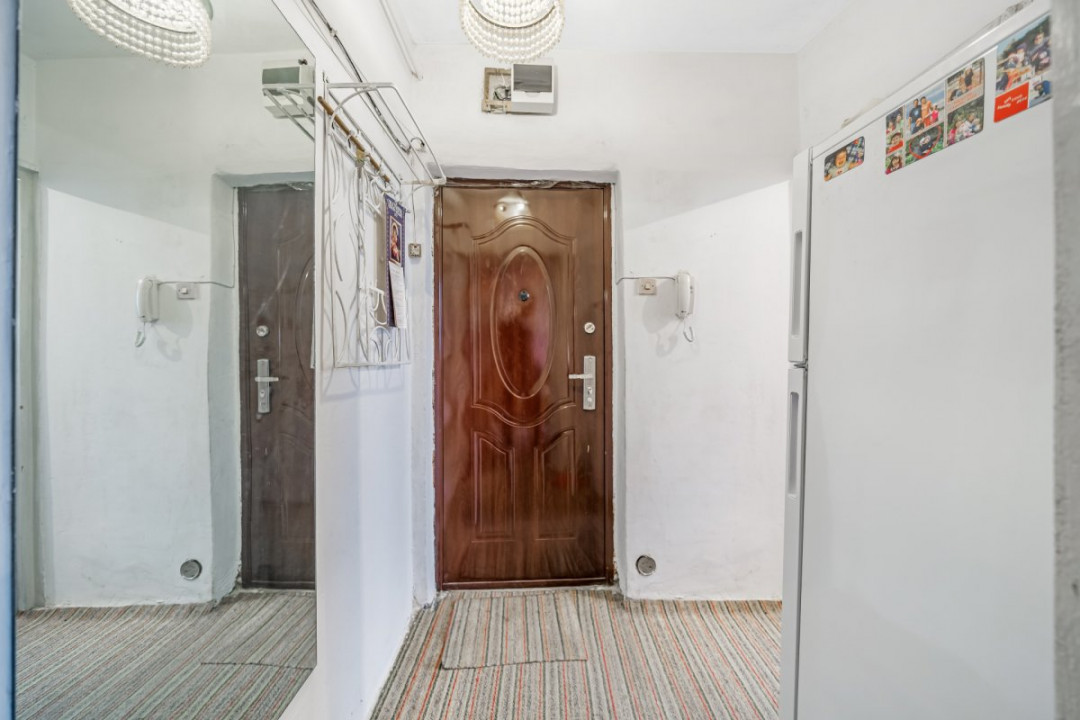 Apusului-Lacul Zanoaga nr.33-61 mp-4 camere-vedere mixta