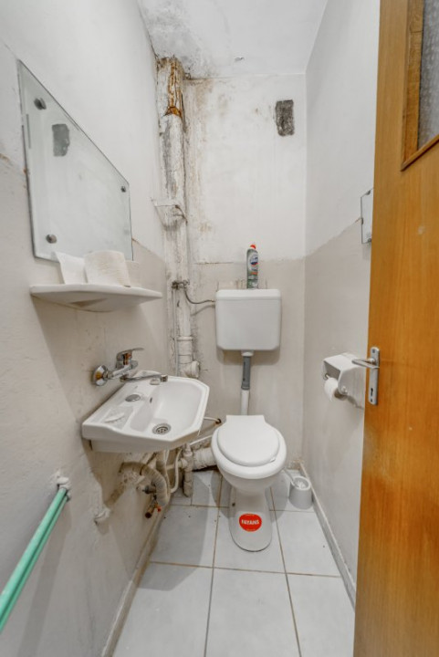 Apusului-Lacul Zanoaga nr.33-61 mp-4 camere-vedere mixta