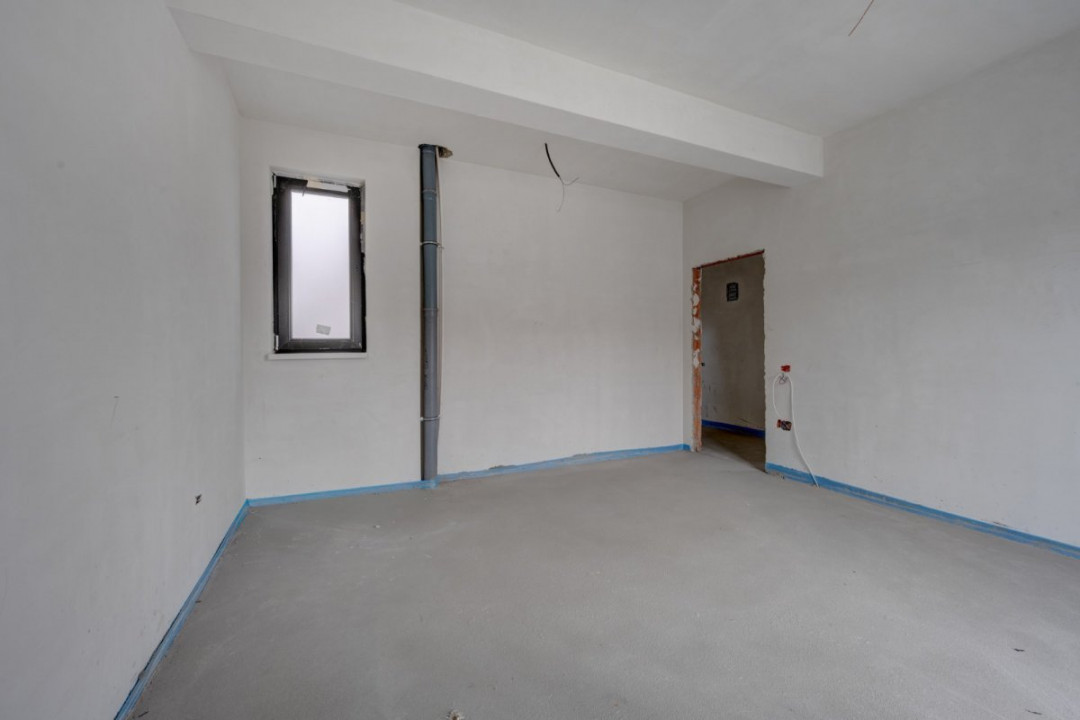 Se preda finisata - 4 bai - 3 dormitoare - curte - parcare -  metrou Păcii 