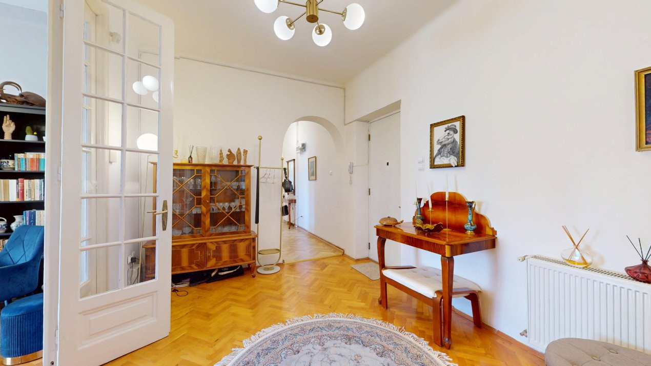 Apartament 4 camere de vanzare | Bd. Ferdinand – Str. Căminului