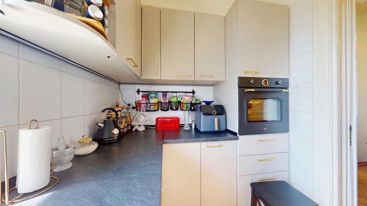 Apartament 4 camere de vanzare | Bd. Ferdinand – Str. Căminului