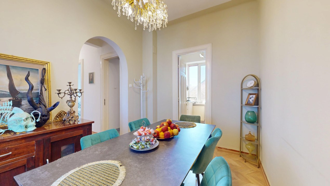 Apartament 4 camere de vanzare | Bd. Ferdinand – Str. Căminului