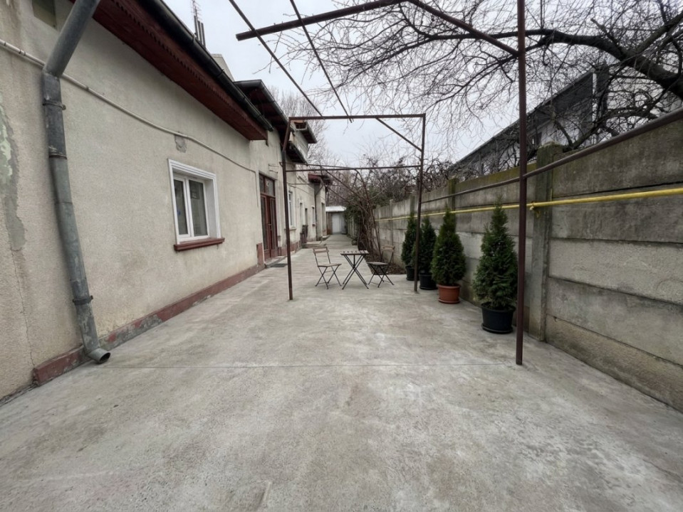 Grădină Botanica 306 mp teren 130 utili 6 camere 8 min metrou supraînălțare 