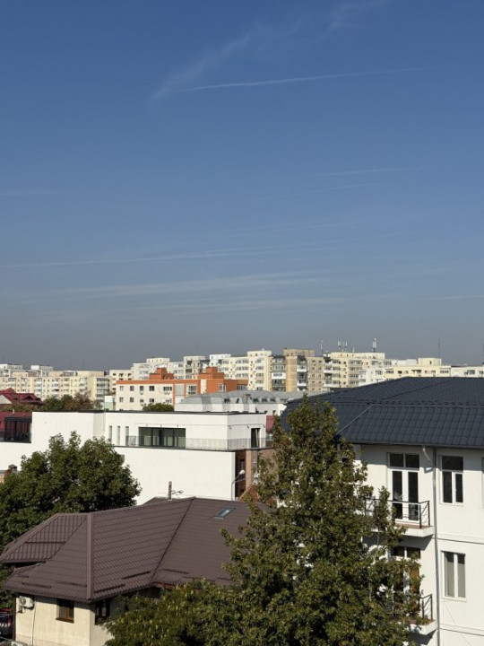 Dacia-Mosilor duplex cu vedere Sud