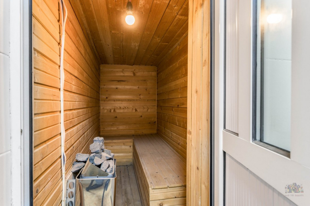 Business cu identitate: Apartament Unirii , demisol, parter si curte accesibila